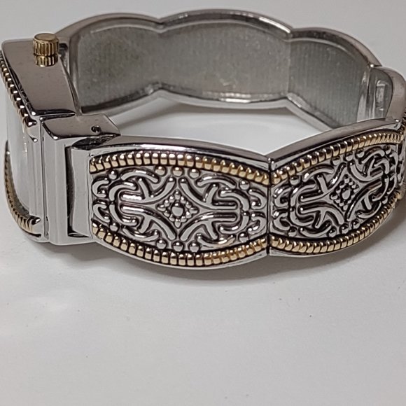 Silver Tone Decorative Metal Watch - Picture 3 of 13